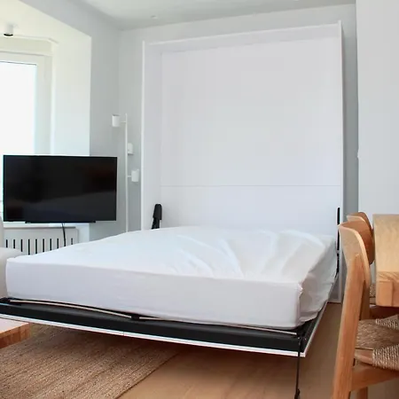 Viviane - Beautifull View, Garage, 200m From 드판